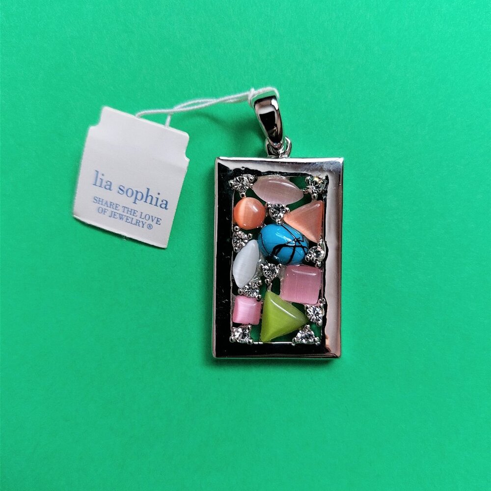Vintage NWT Lia Sophia Pendant - Art Deco Style